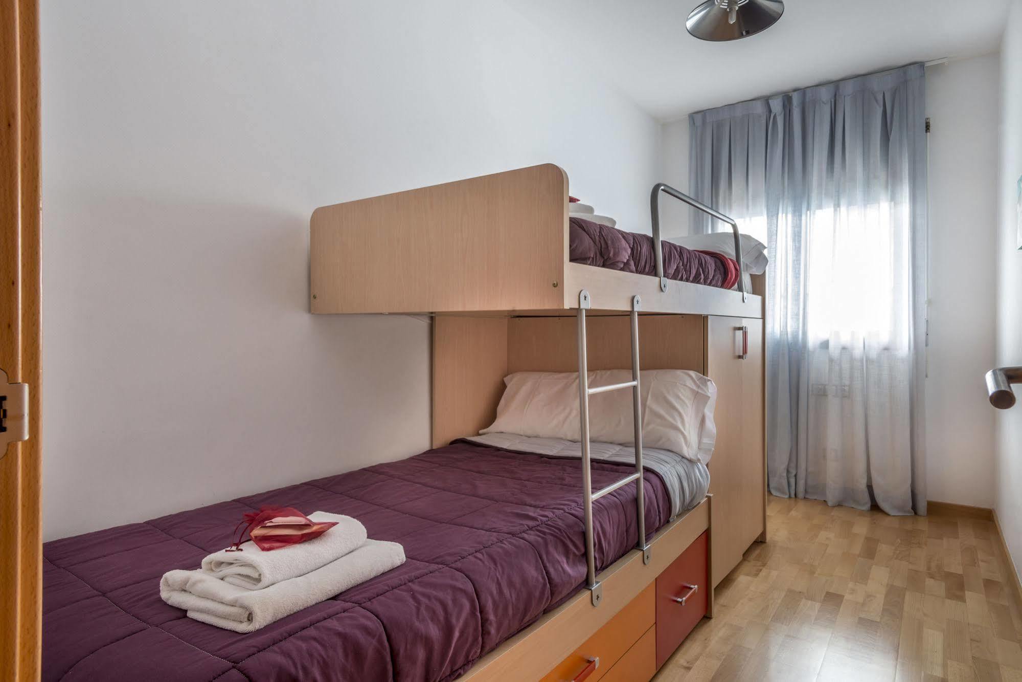Alcam Badalona Playa Norte Exterior photo