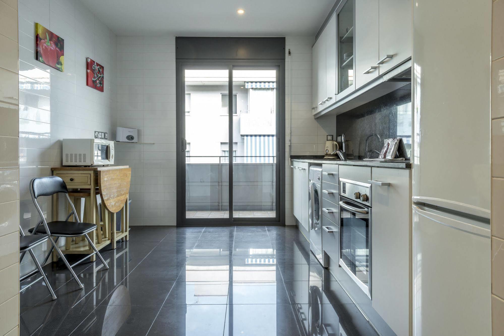 Alcam Badalona Playa Norte Exterior photo